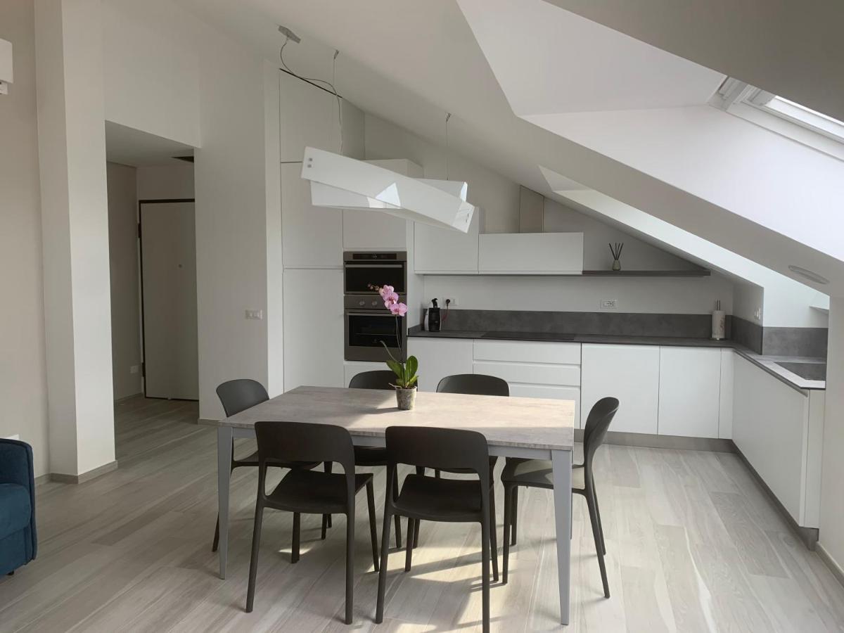 Il Giglio Apartment Loano Luaran gambar