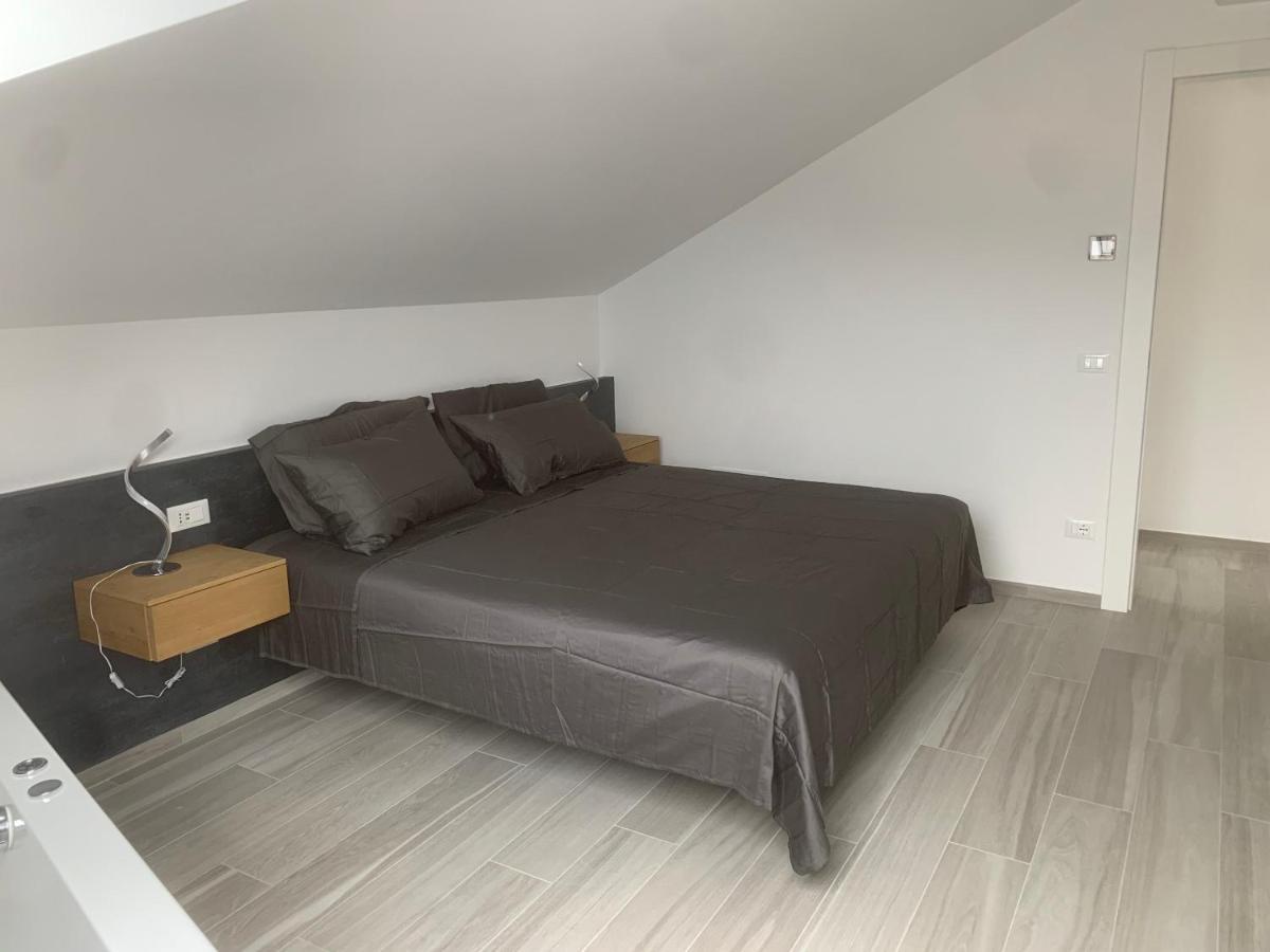 Il Giglio Apartment Loano Luaran gambar