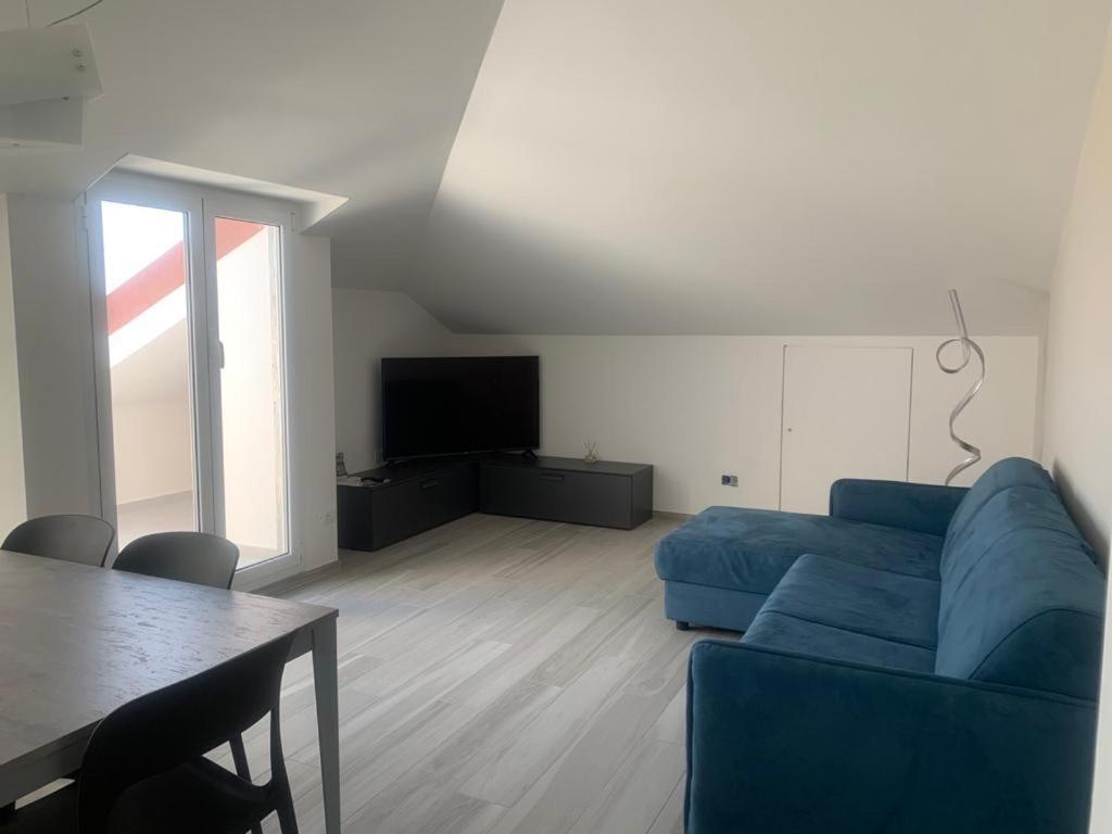 Il Giglio Apartment Loano Luaran gambar